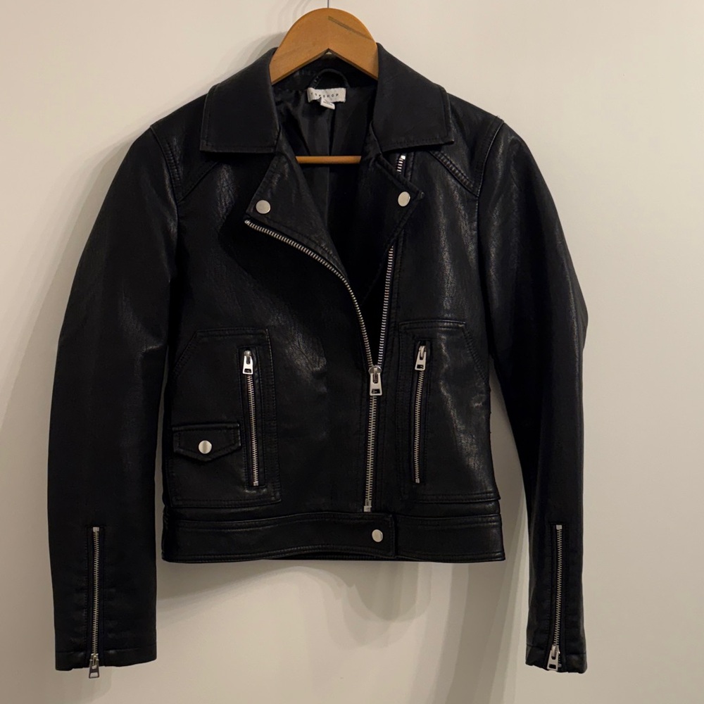 ❤️NWOT Topshop faux leather jacket